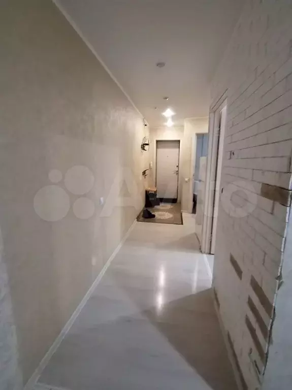 3-к. квартира, 60 м, 1/5 эт. - Фото 0