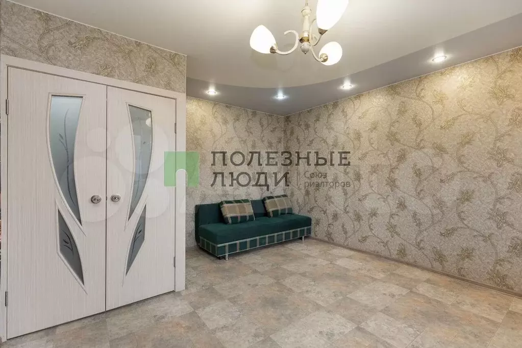 3-к. квартира, 70,2 м, 1/5 эт. - Фото 1