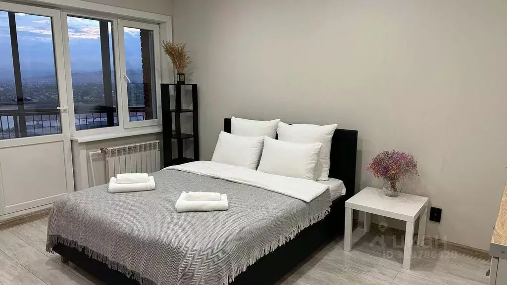 1-к кв. Бурятия, Улан-Удэ ул. Смолина, 63 (35.0 м) - Фото 1
