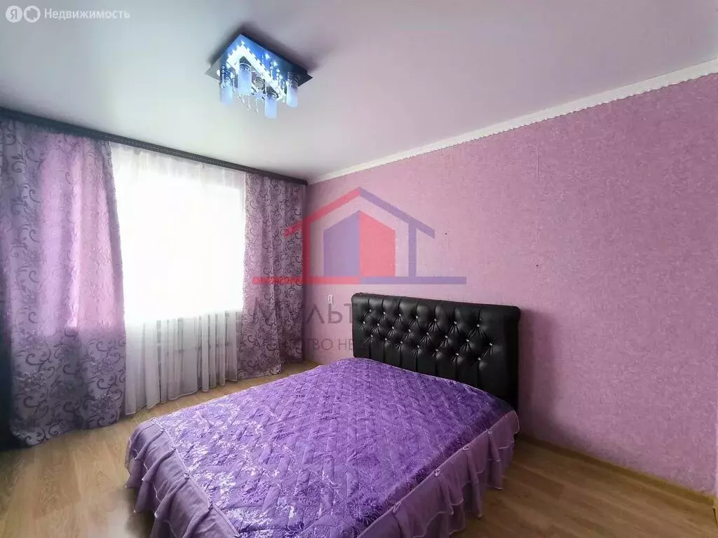 2-комнатная квартира: Губкин, улица Космонавтов, 13А (52.4 м) - Фото 1
