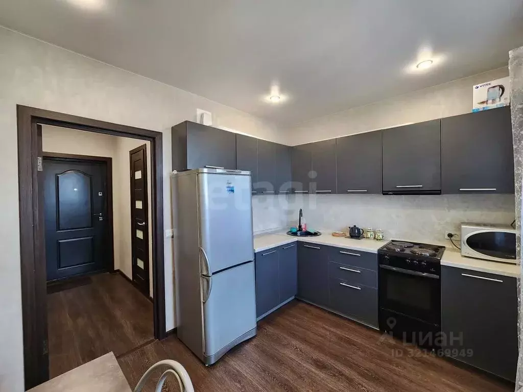 1-к кв. Владимирская область, Ковров Комсомольская ул., 106 (39.9 м) - Фото 0