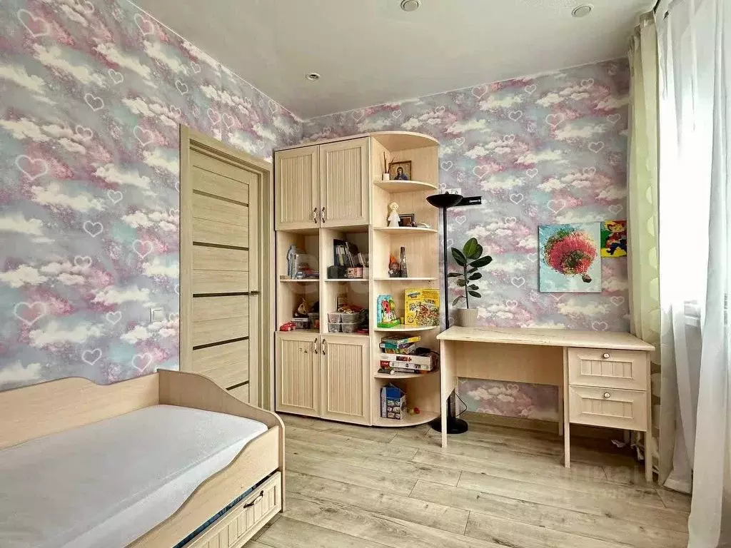 2-к кв. Тюменская область, Тюмень ул. Тимофея Чаркова, 81 (59.4 м) - Фото 0