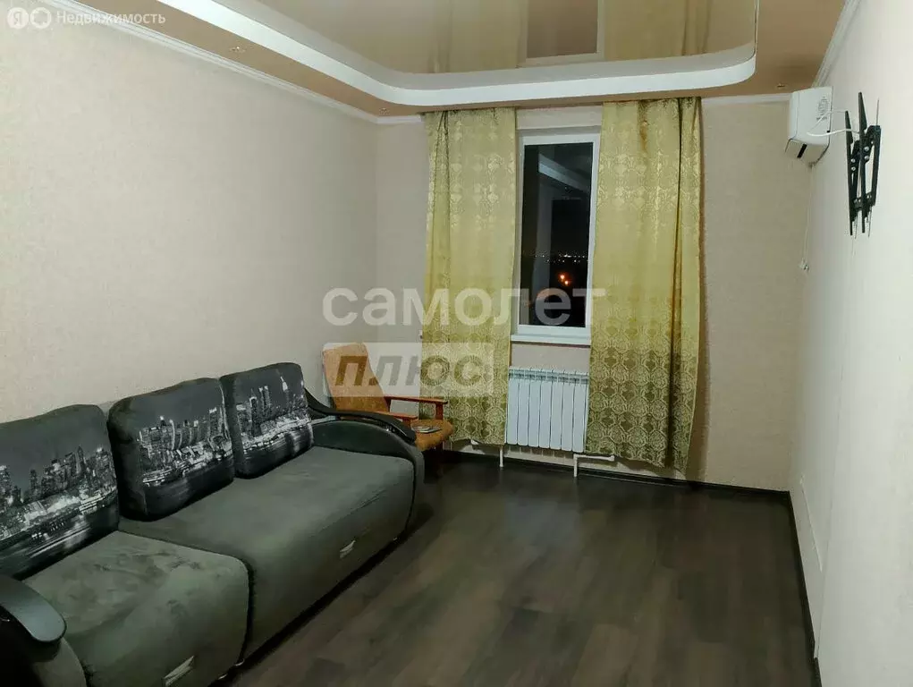 1-комнатная квартира: Астрахань, Молдавская улица, 1 (41 м) - Фото 1