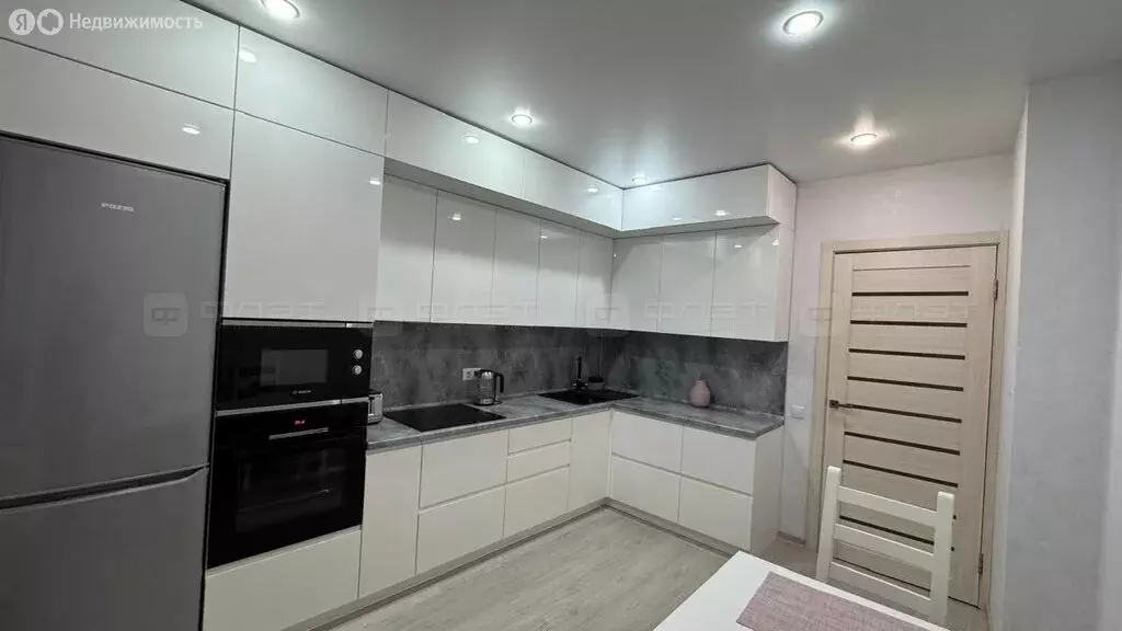 1-комнатная квартира: Казань, улица Ярышлар, 2 (39.8 м) - Фото 0