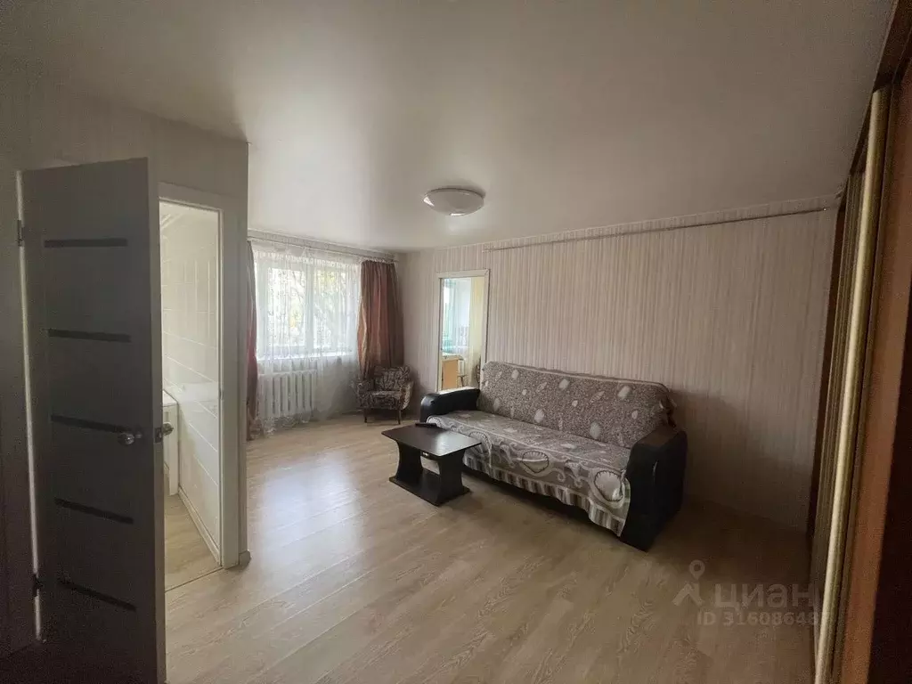 2-к кв. Владимирская область, Владимир просп. Ленина, 19 (42.0 м) - Фото 0
