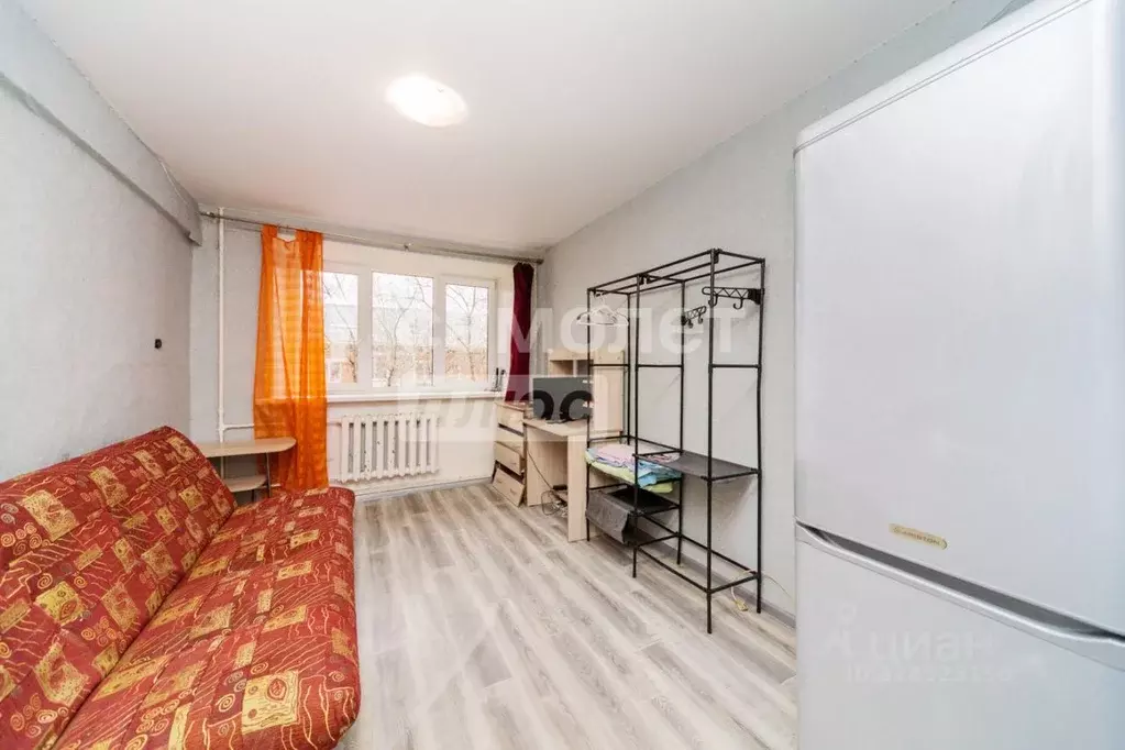 Комната Пермский край, Пермь ул. Анвара Гатауллина, 10 (17.3 м) - Фото 1