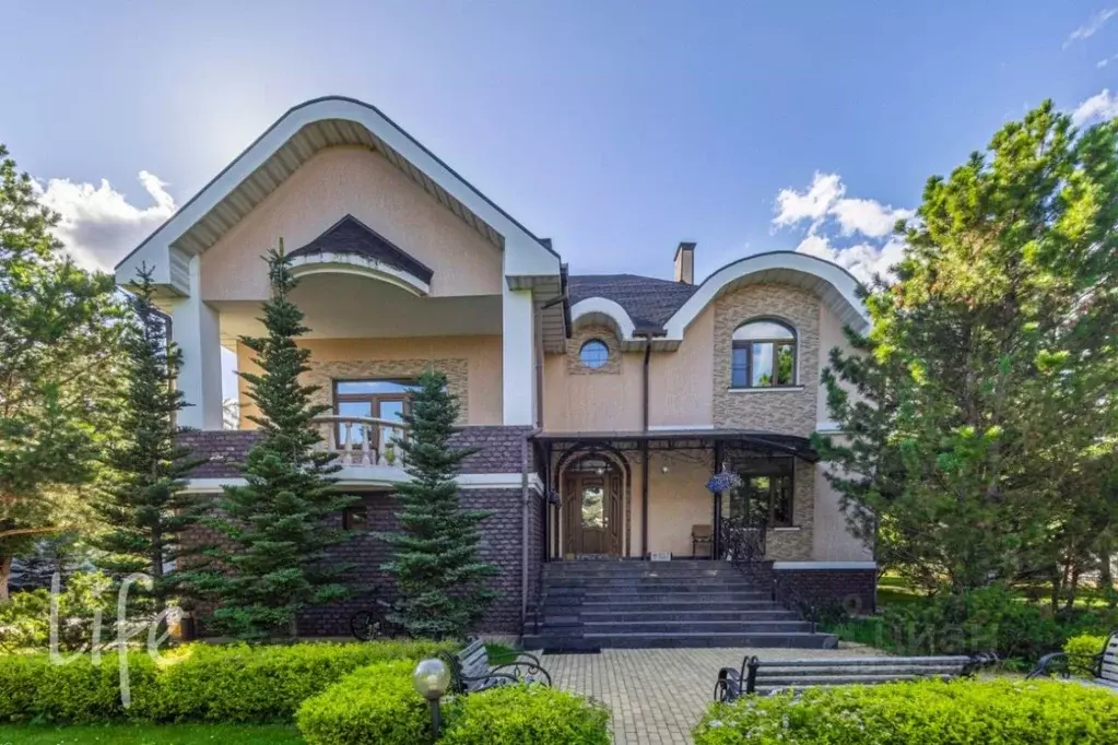 Дом в Московская область, Истра муниципальный округ, д. Красновидово ... - Фото 1