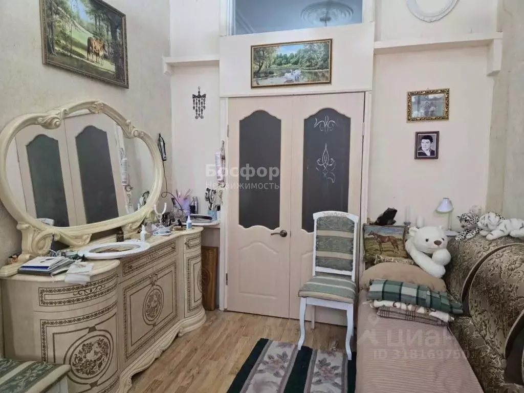 3-к кв. Крым, Феодосия ул. Чехова, 8 (50.0 м) - Фото 0