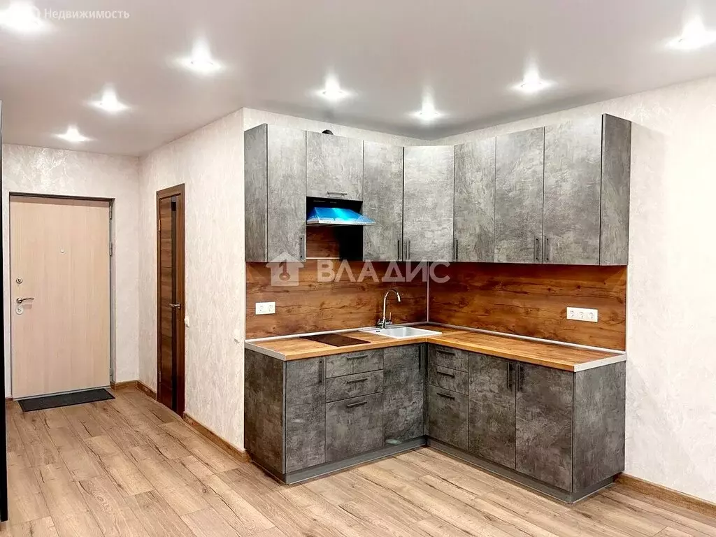 Квартира-студия: посёлок городского типа Томилино, микрорайон ... - Фото 2