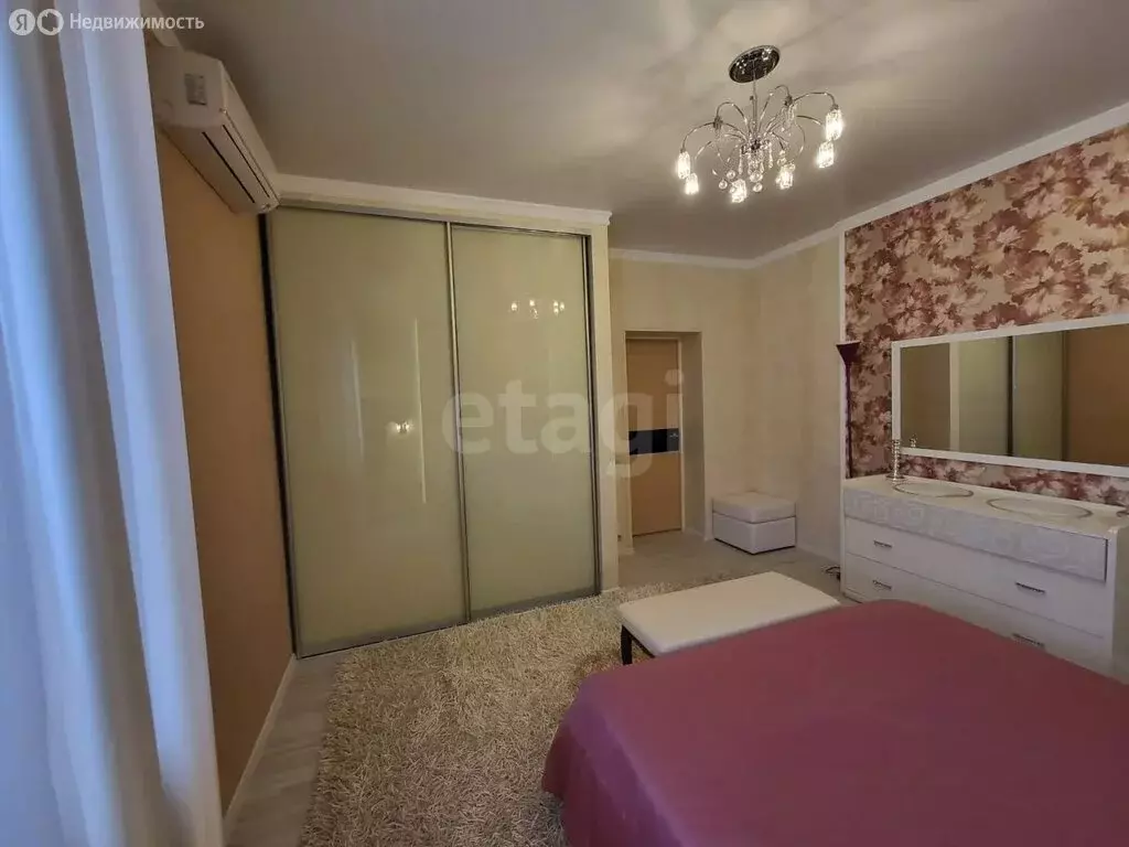 2-комнатная квартира: Астрахань, Бертюльская улица, 7А (93.1 м) - Фото 1