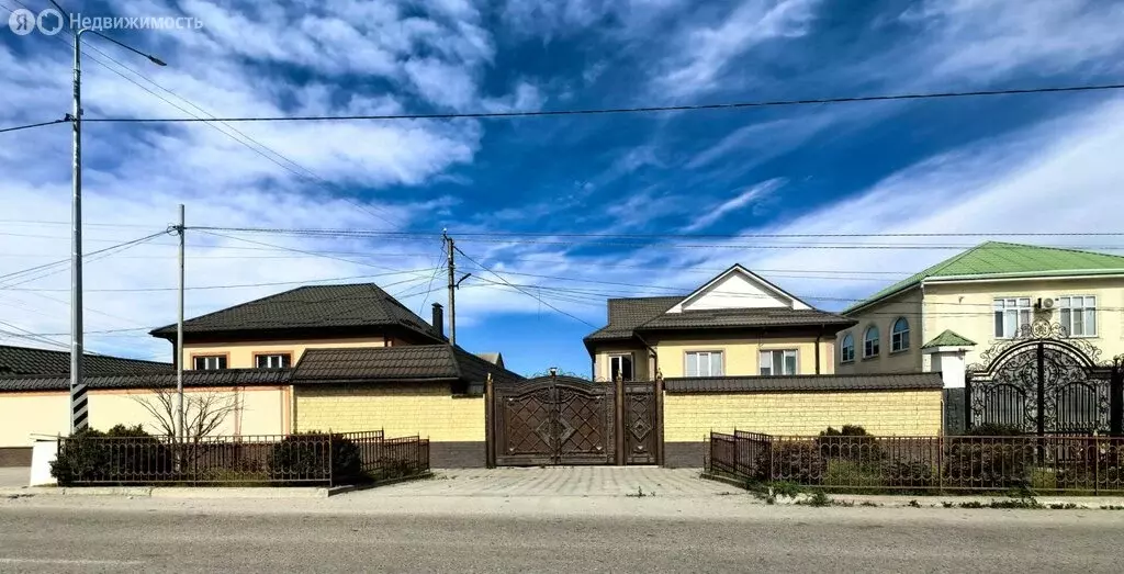 Дом в Нарткала, улица Жамборова, 45 (150 м) - Фото 1