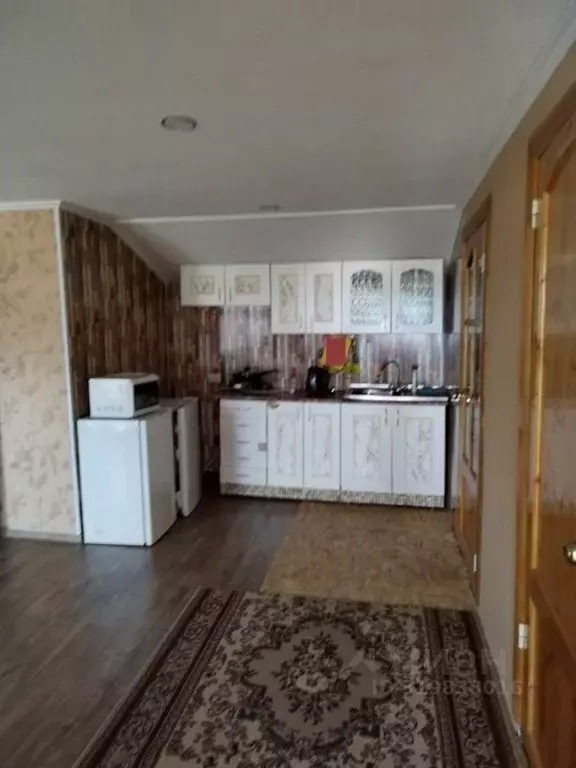 Дом в Краснодарский край, Ейск ул. Карла Либкнехта (217 м) - Фото 1
