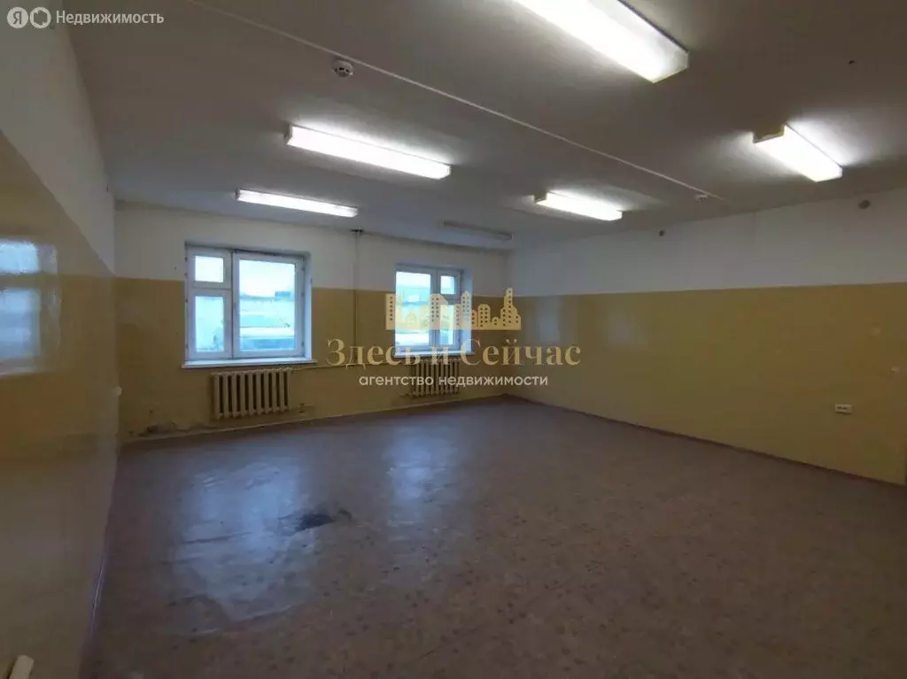 Склад (300 м) - Фото 1