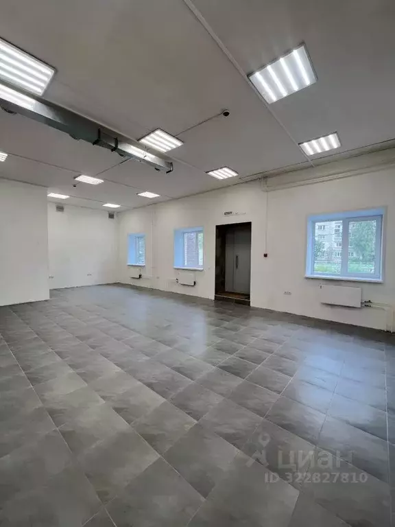 Торговая площадь в Ярославская область, Ярославль ул. Калинина, 34А ... - Фото 1