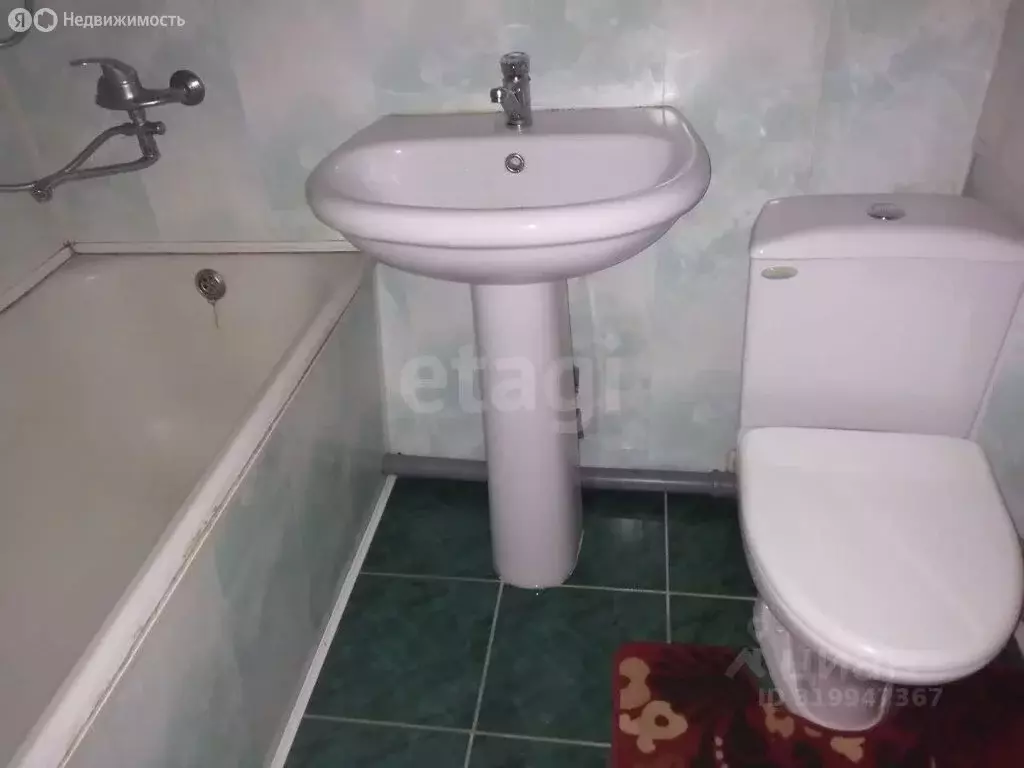 2-комнатная квартира: Барнаул, улица Парижской Коммуны, 46/112 (35 м) - Фото 2