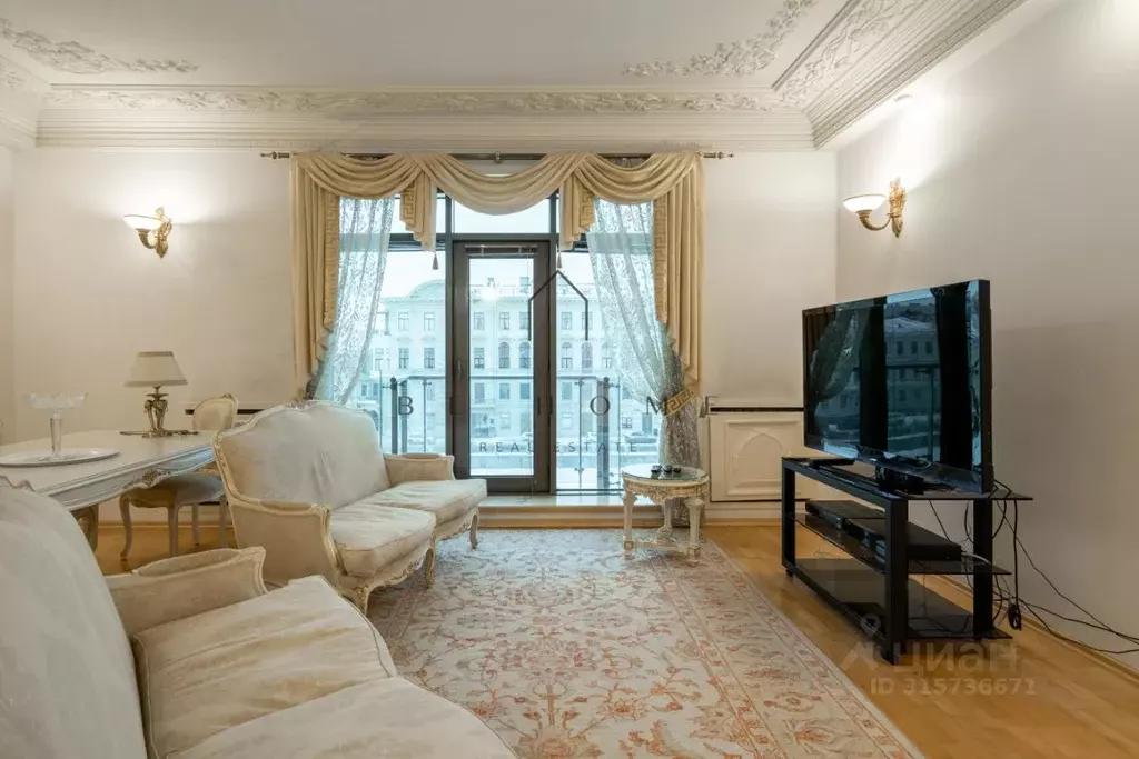 4-к кв. Санкт-Петербург наб. Реки Фонтанки, 1 (140.0 м) - Фото 0