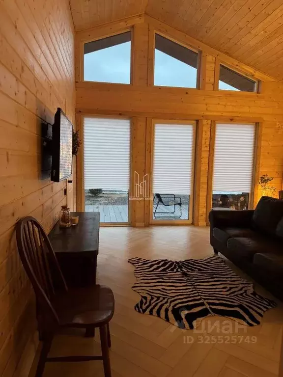 Коттедж в Ленинградская область, Ломоносовский район, Ропшинское ... - Фото 1