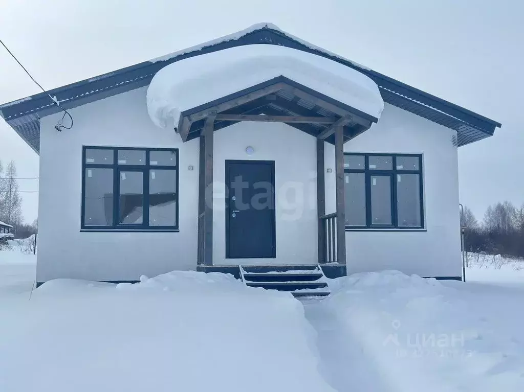 Дом в Башкортостан, Иглинский сельсовет, с. Иглино ул. Мурманская, 30 ... - Фото 1