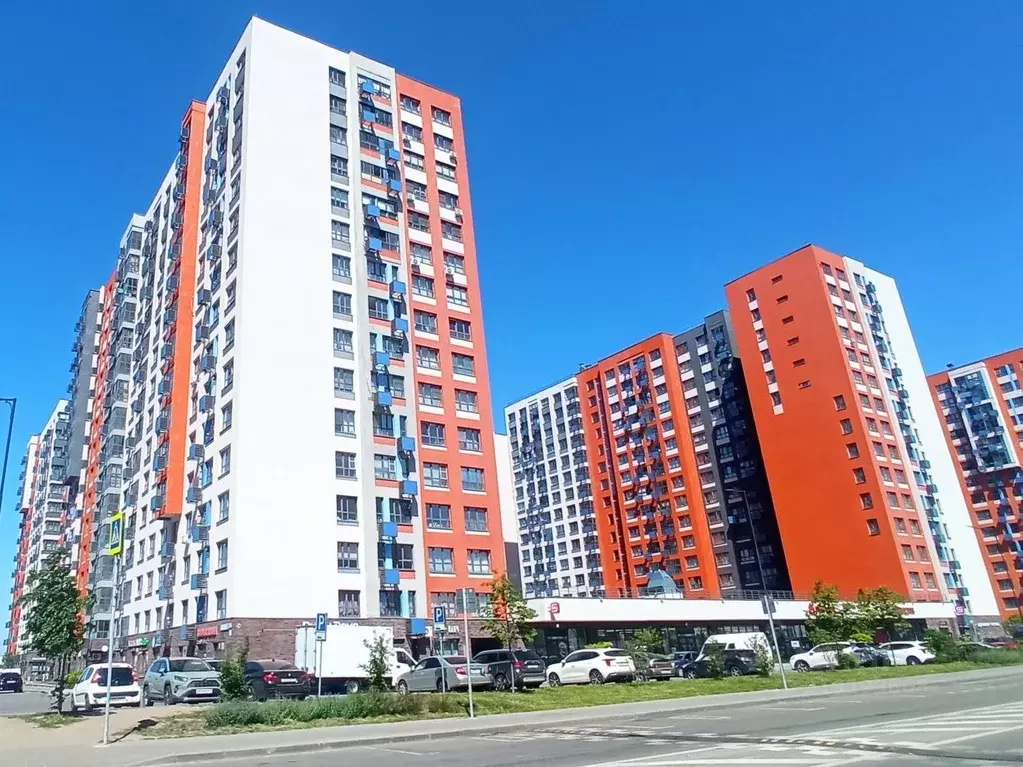 Гараж в Москва Десеновское поселение, ул. 3-я Нововатутинская, 4 (27 ... - Фото 0