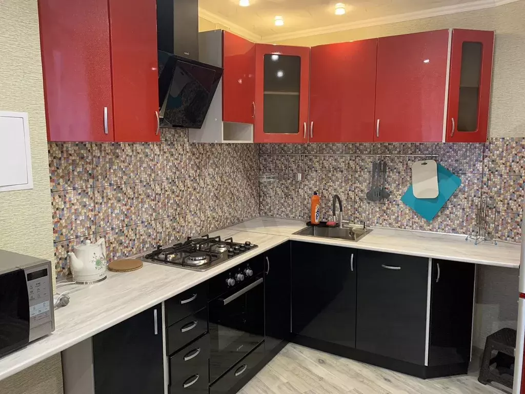 1-к. квартира, 45 м, 2/5 эт. - Фото 1