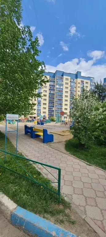 2-к. квартира, 70 м, 1/10 эт. - Фото 0