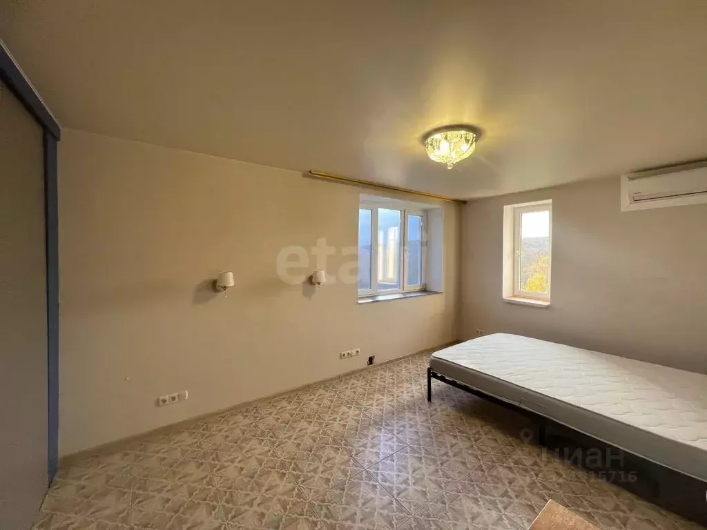 2-к кв. Крым, Симферопольский район, с. Пожарское ул. Победы (39.5 м) - Фото 1