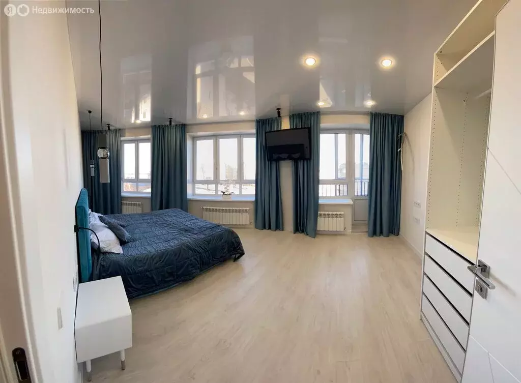 3-комнатная квартира: Чебоксары, улица Калинина, 93 (93 м) - Фото 1