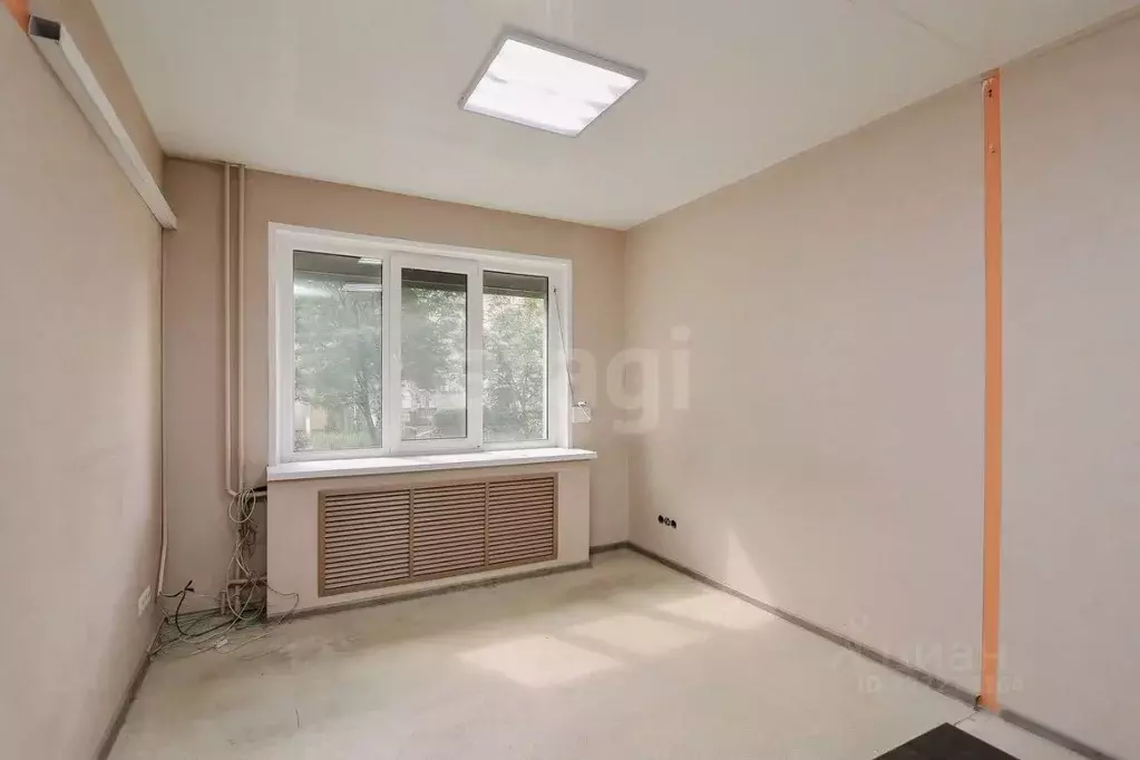 Офис в Удмуртия, Ижевск Удмуртская ул., 265/2 (70 м) - Фото 1