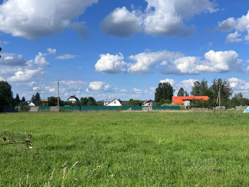 Участок в Московская область, Дмитровский муниципальный округ, д. ... - Фото 0