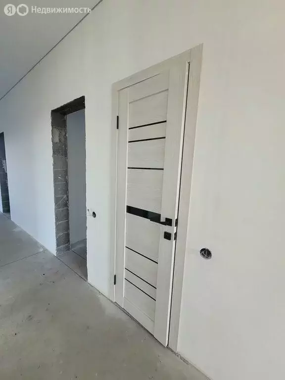 Дом в посёлок Новоомский, Тополиная улица (120 м) - Фото 1