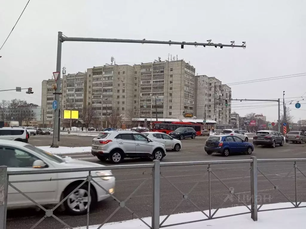 Помещение свободного назначения в Татарстан, Казань ул. Аделя Кутуя, ... - Фото 0