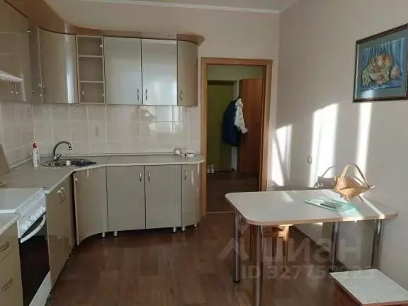 1-к кв. Воронежская область, Воронеж Республиканская ул., 74а (44.0 м) - Фото 1