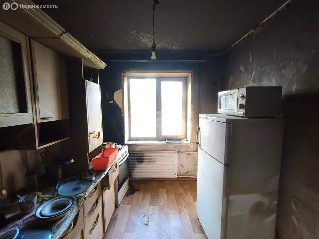 3-комнатная квартира: Курган, жилой район Заозёрный, 6-й микрорайон, 3 ... - Фото 1