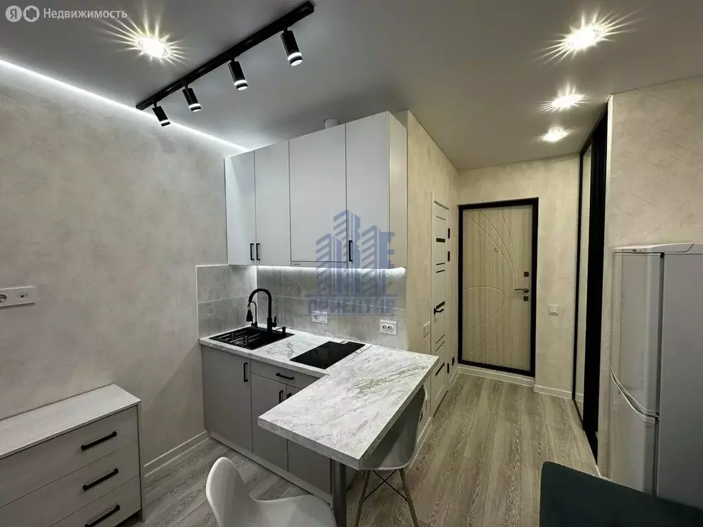 Квартира-студия: Чебоксары, улица Текстильщиков, 12 (18 м) - Фото 1