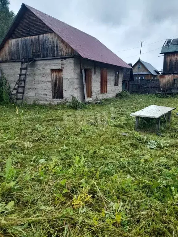 Дом в Пермский край, Чусовской городской округ, Калино рп ул. ... - Фото 0