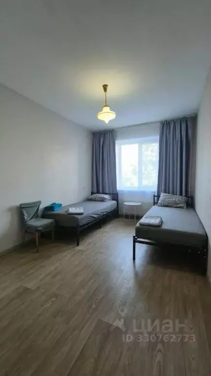 2-к кв. Омская область, Омск ул. 4-я Транспортная, 36В (60.0 м) - Фото 1