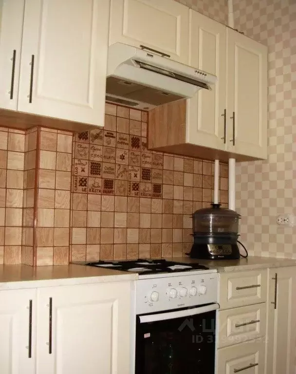 1-к кв. Краснодарский край, Геленджик Дивноморская ул., 37Бк6 (32.0 м) - Фото 0