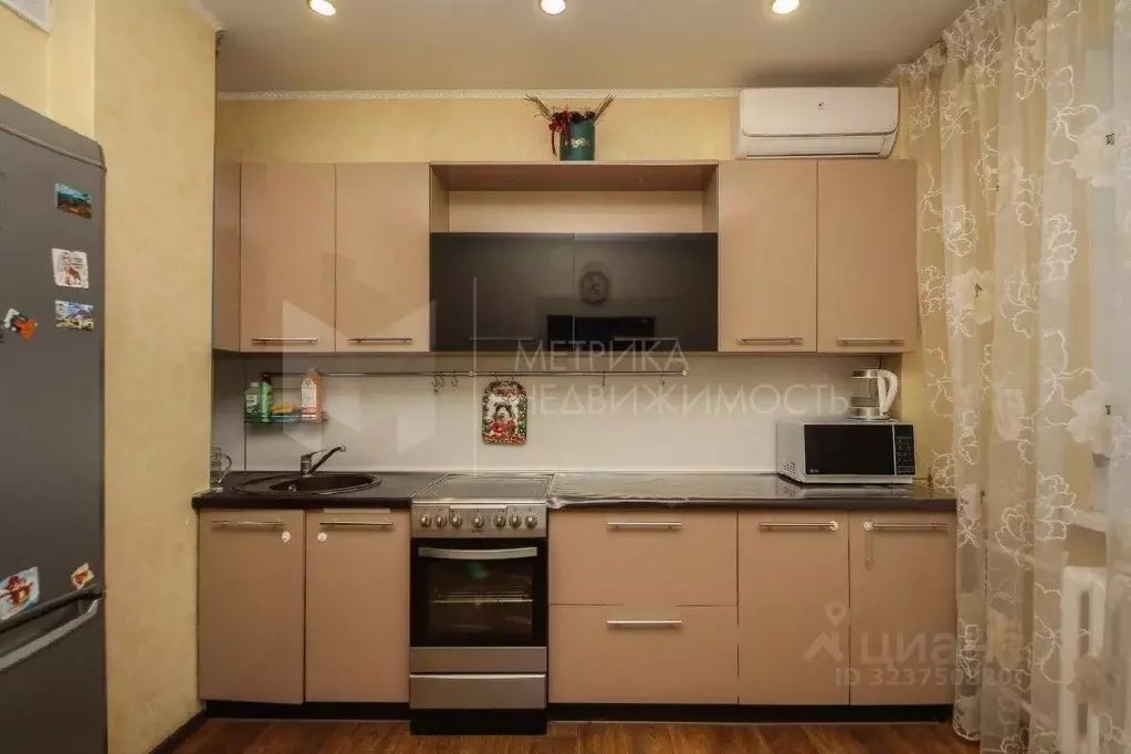 1-к кв. Тюменская область, Тюмень ул. Муравленко, 3к1 (38.9 м) - Фото 1