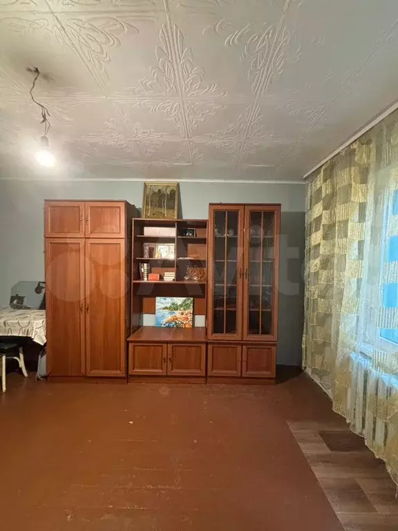 Комната 17 м в 4-к., 1/9 эт. - Фото 0
