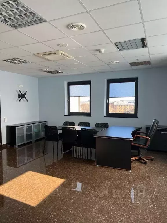 Офис в Санкт-Петербург 26-я Васильевского острова линия, 15к2 (40 м) - Фото 0