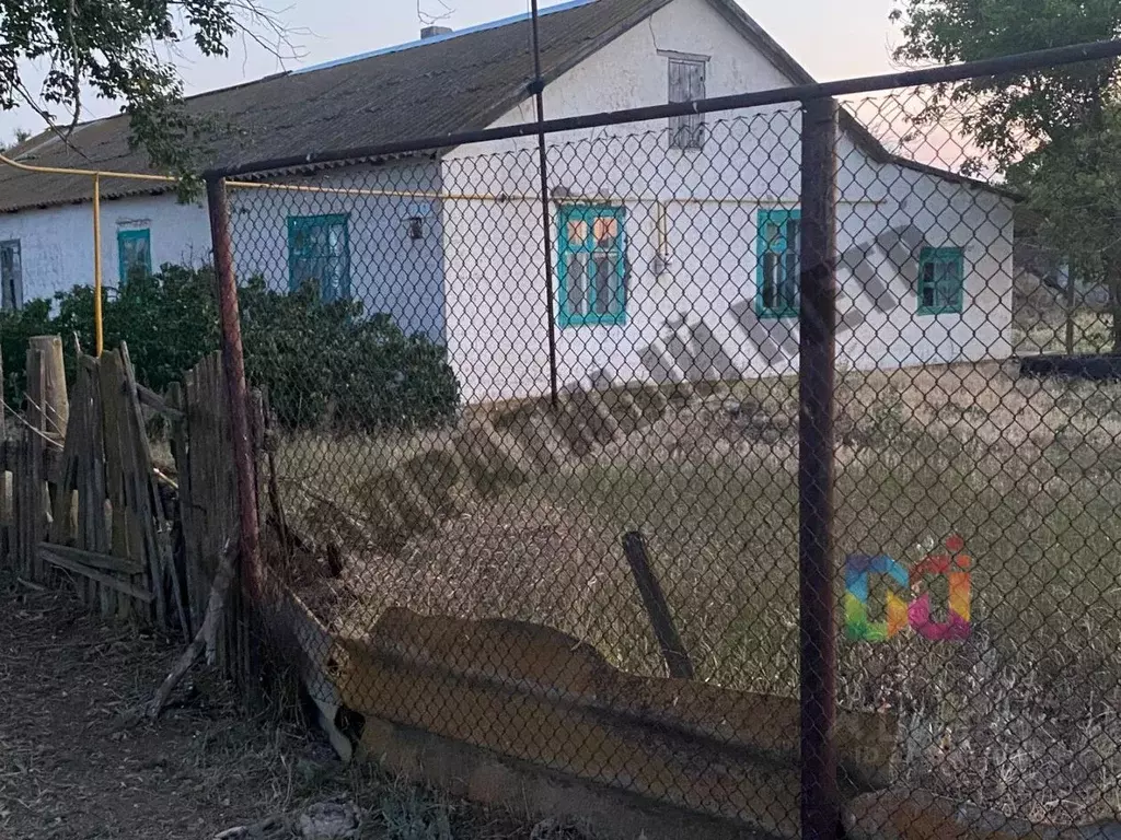 4-к кв. Калмыкия, Целинный район, пос. Верхний Яшкуль Восточная ул., ... - Фото 1