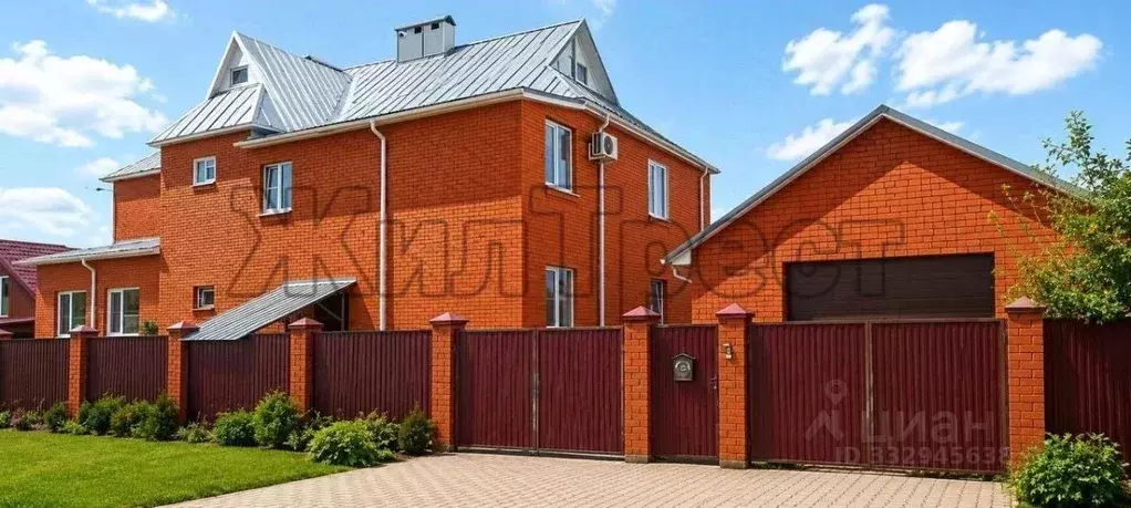 Дом в Белгородская область, Белгород ул. Никиты Лихарева, 15 (420 м) - Фото 2