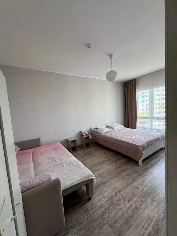 3-к кв. Новосибирская область, Новосибирск ул. Ясный Берег, 13 (72.0 ... - Фото 1