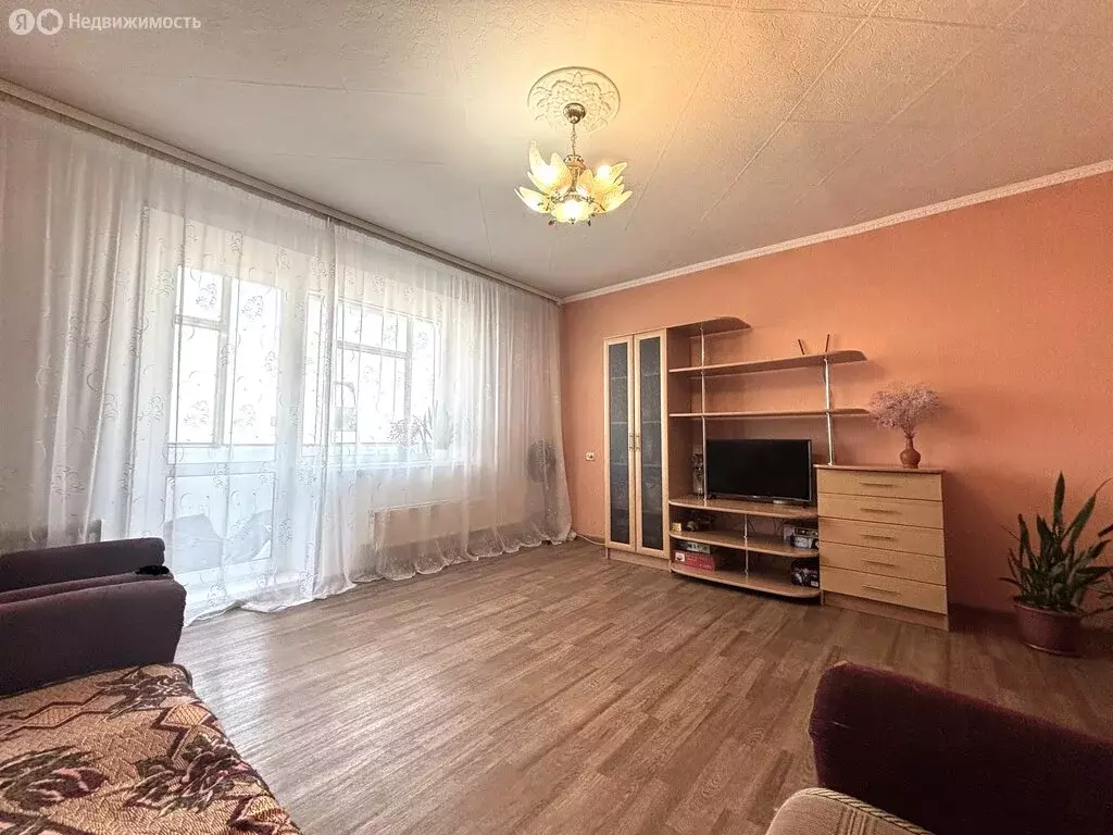 3-комнатная квартира: Минусинск, улица Трегубенко, 62 (64.2 м) - Фото 2