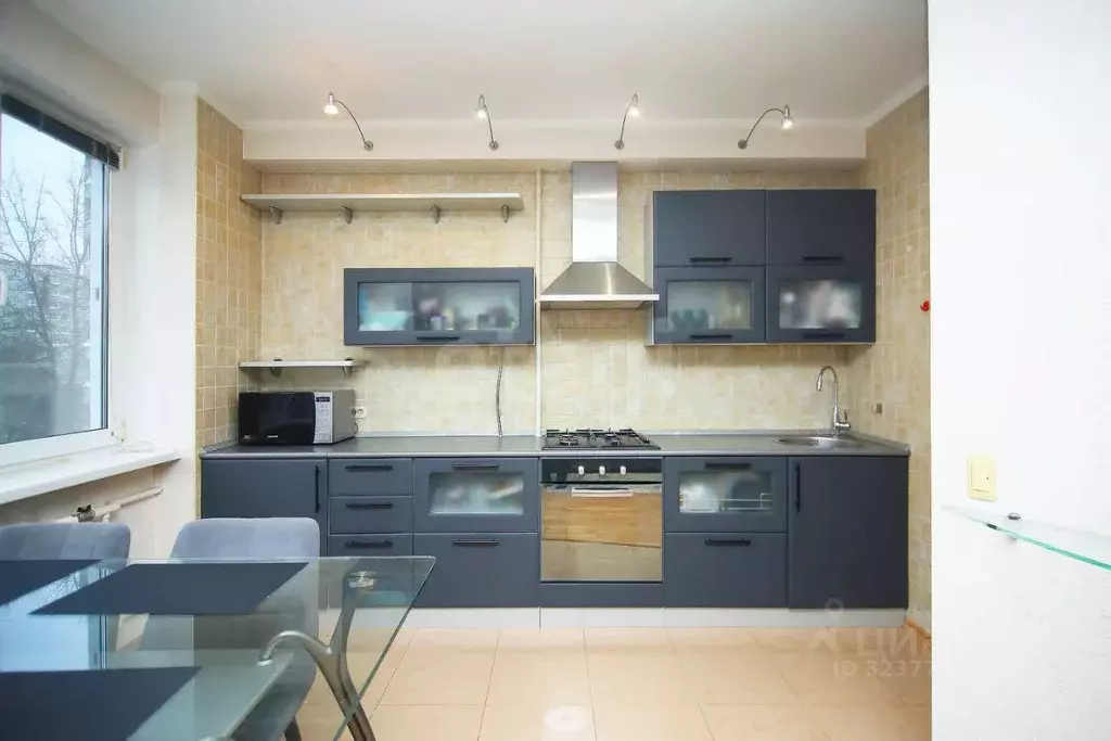 3-к кв. Тульская область, Тула ул. Пузакова, 66 (65.0 м) - Фото 1