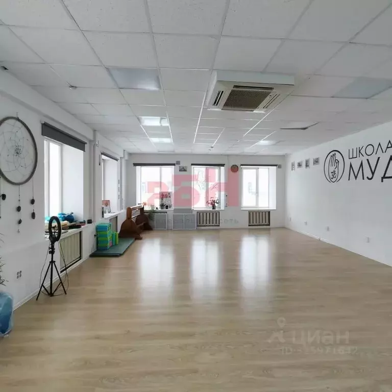 Помещение свободного назначения в Пензенская область, Пенза Московская ... - Фото 1