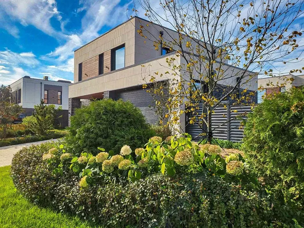 Дом в Московская область, Одинцовский городской округ, д. Лапино ул. ... - Фото 1