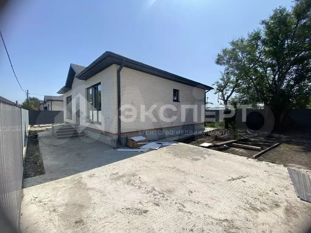 Дом 110 м на участке 5 сот. - Фото 0
