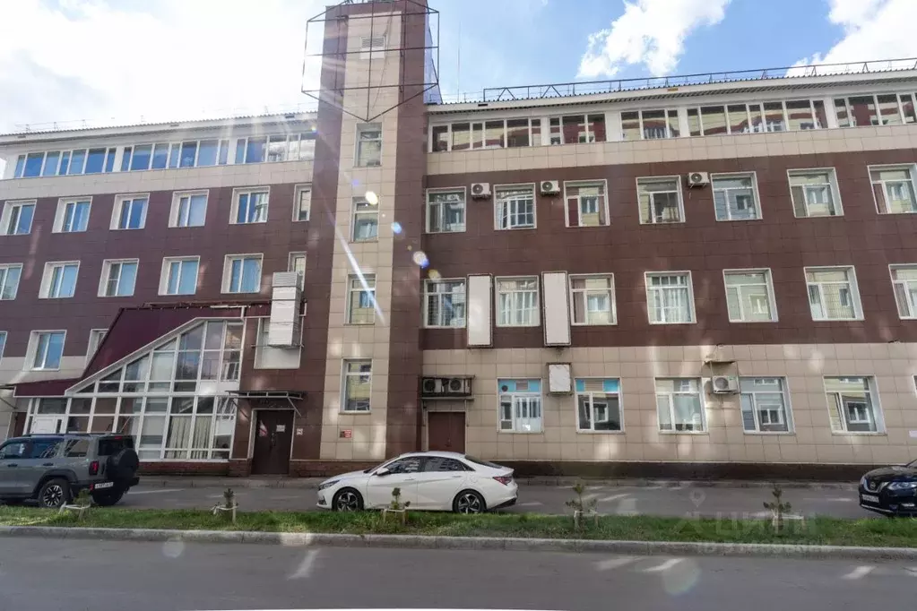 Офис в Омская область, Омск просп. Комарова, 11к1 (336 м) - Фото 1