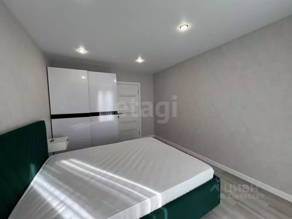 2-к кв. Тюменская область, Тюмень ул. Монтажников, 61 (56.0 м) - Фото 2